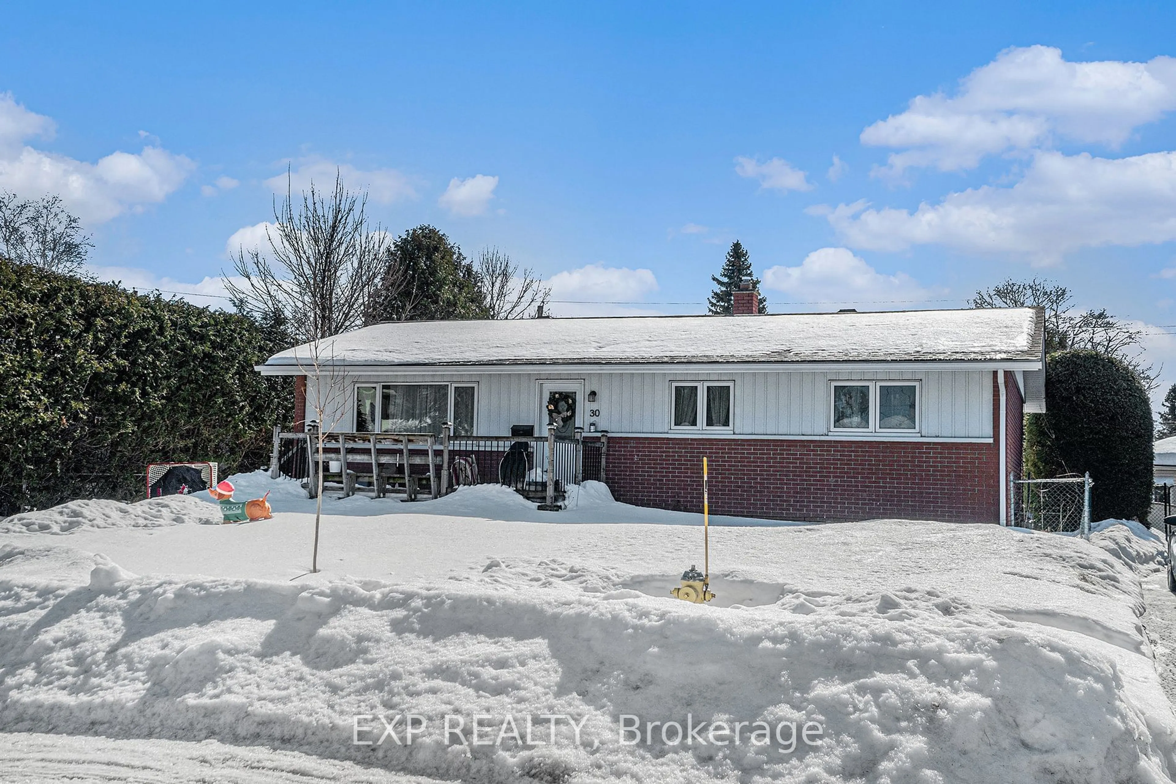 Unknown for 30 Hillview Rd, Crystal Bay - Rocky Point - Bayshore Ontario K2H 5G5