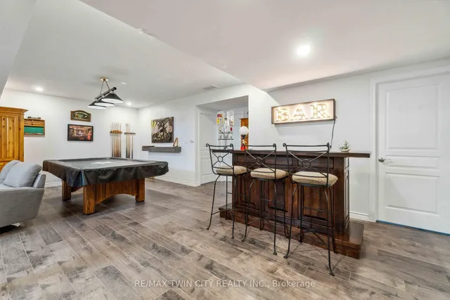 Additional property image - 218 Bellagio Ave
