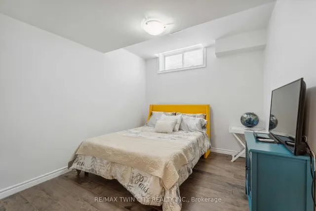 Additional property image - 218 Bellagio Ave