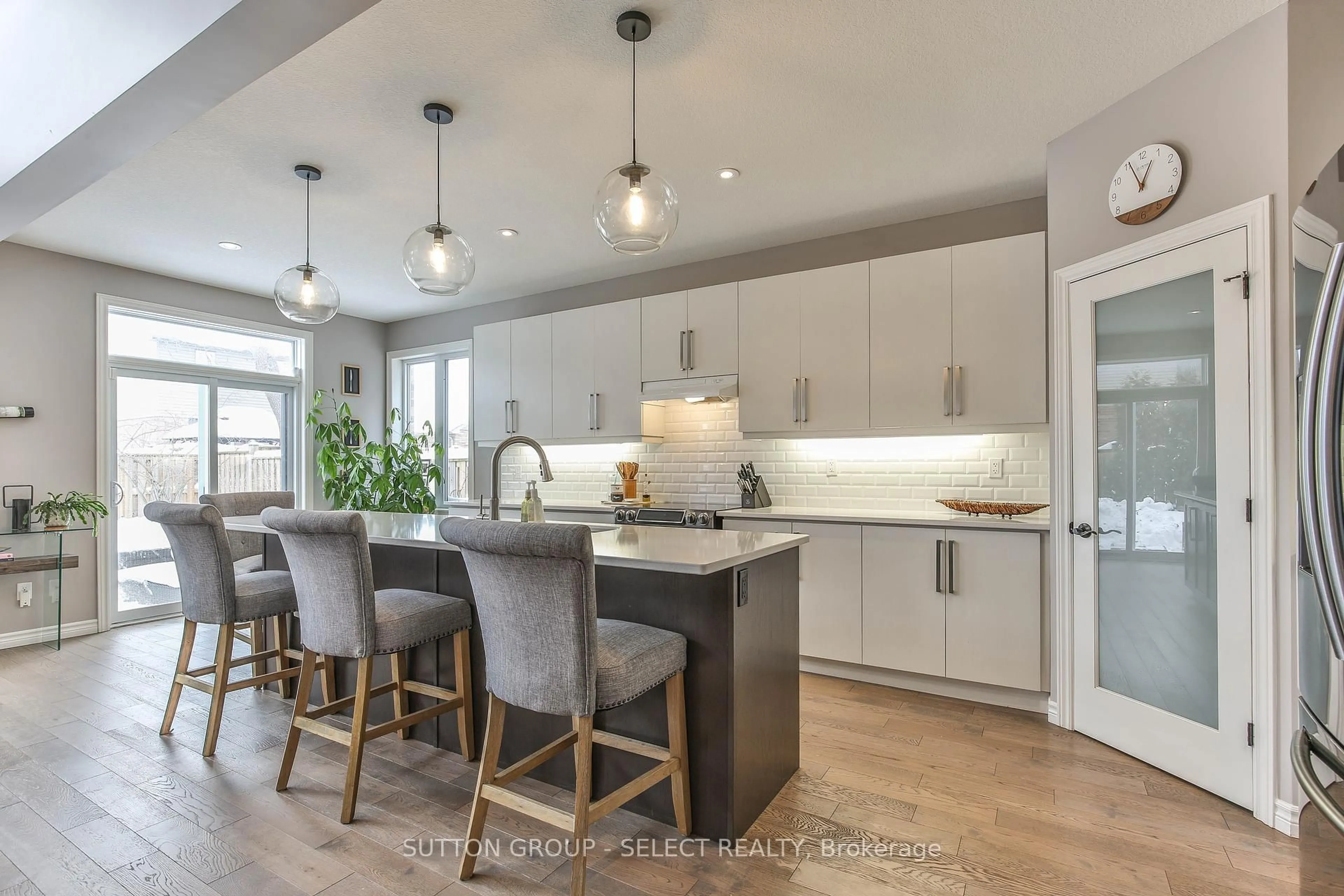 Open concept kitchen, unknown for 475 Sophia Crescent Rd, London Ontario N6G 0T5