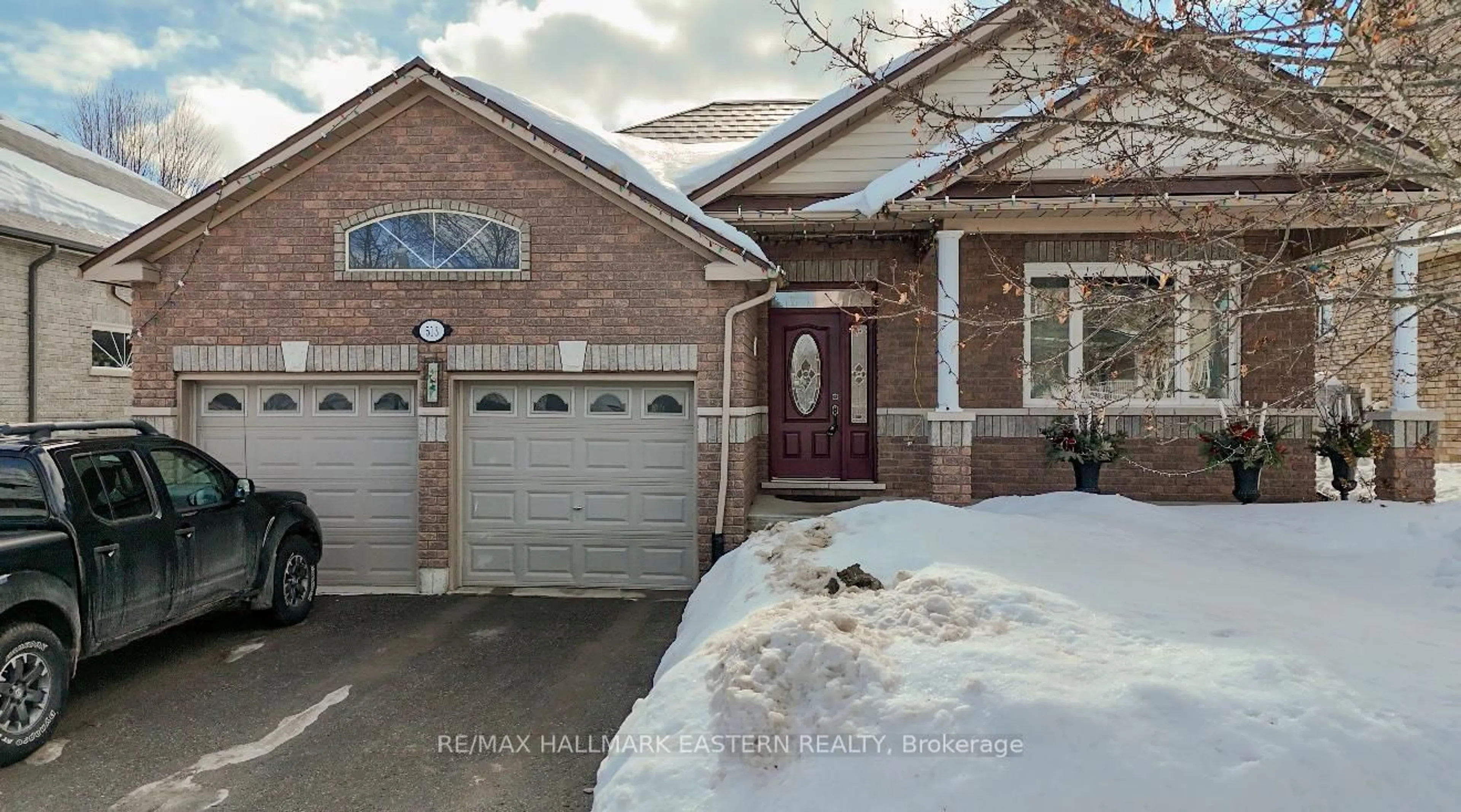 Home with brick exterior material, street for 513 Carriage Lane, Peterborough Ontario K9L 2A4