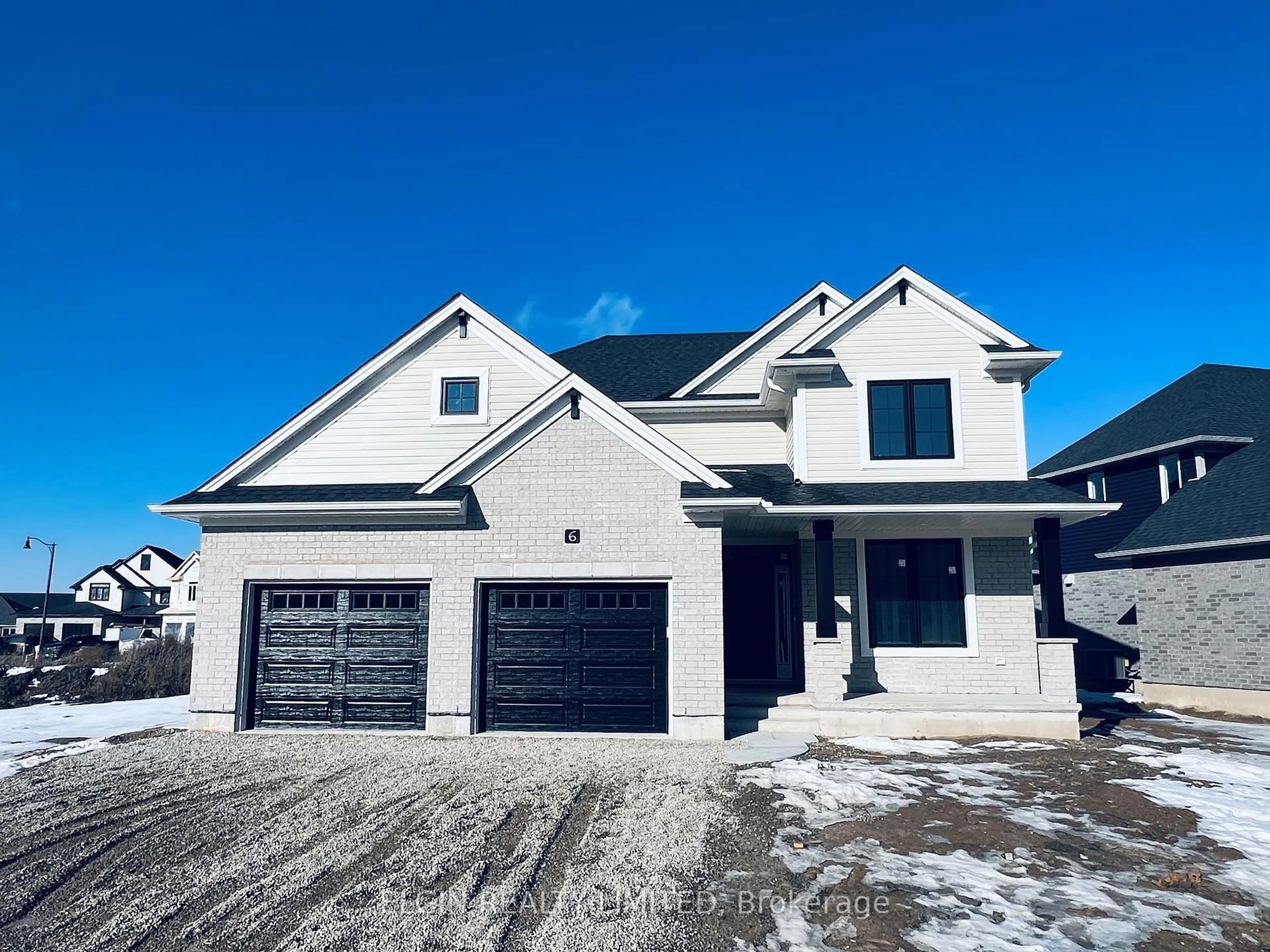 Home with vinyl exterior material, street for 6 Hartland Circ, St. Thomas Ontario N5R 0P2