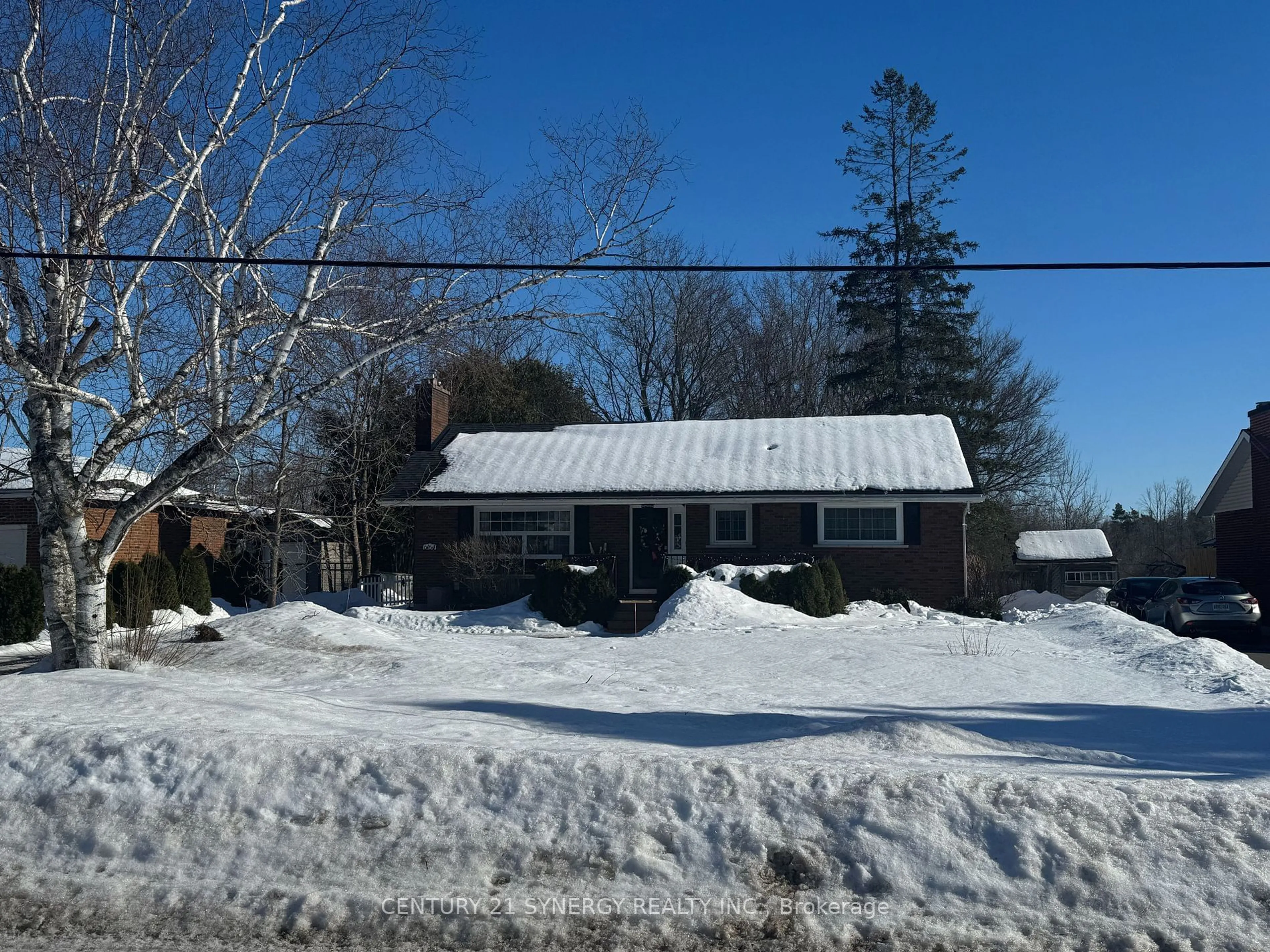 A pic from outside/outdoor area/front of a property/back of a property/a pic from drone, unknown for 6164 Ottawa St, Ottawa Ontario K0A 1Z0