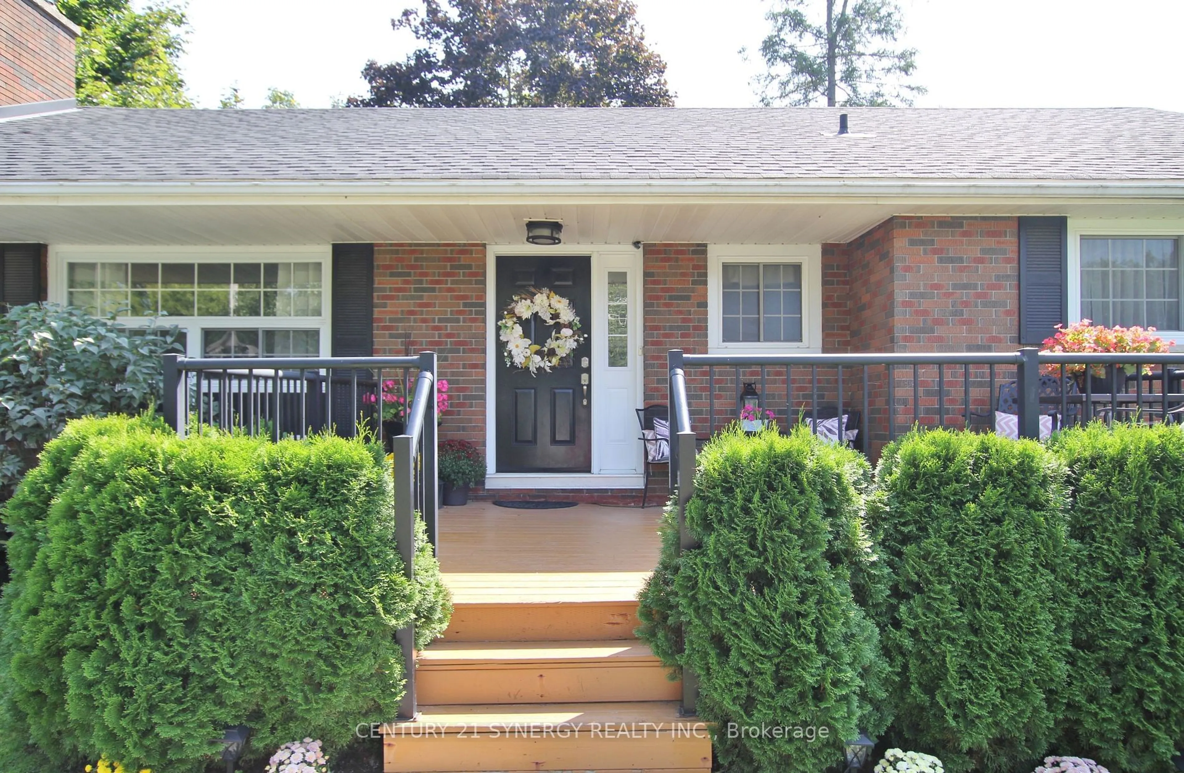 Home with brick exterior material, street for 6164 Ottawa St, Stittsville - Munster - Richmond Ontario K0A 1Z0