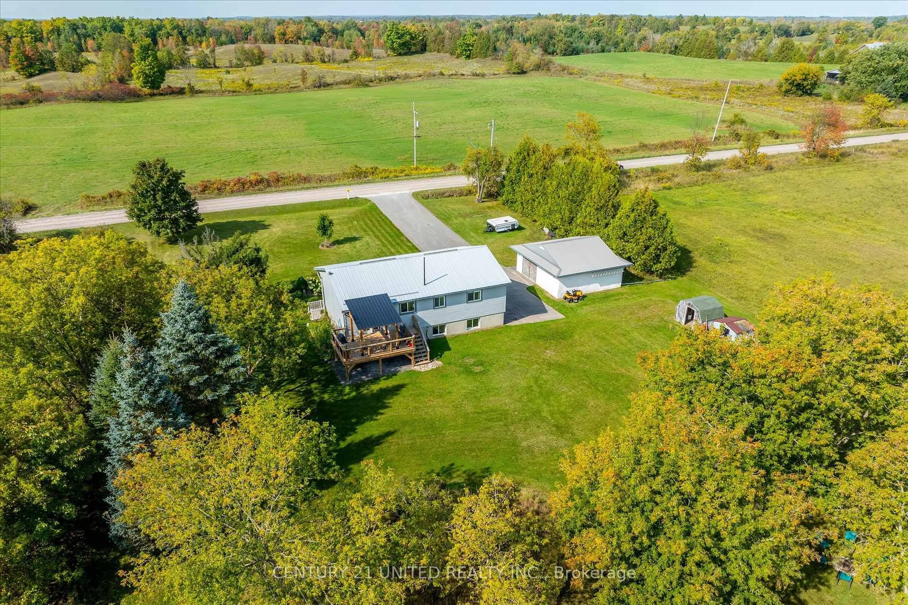 A pic from outside/outdoor area/front of a property/back of a property/a pic from drone, unknown for 2483 Asphodel 6th Line, Asphodel-Norwood Ontario K0L 2V0