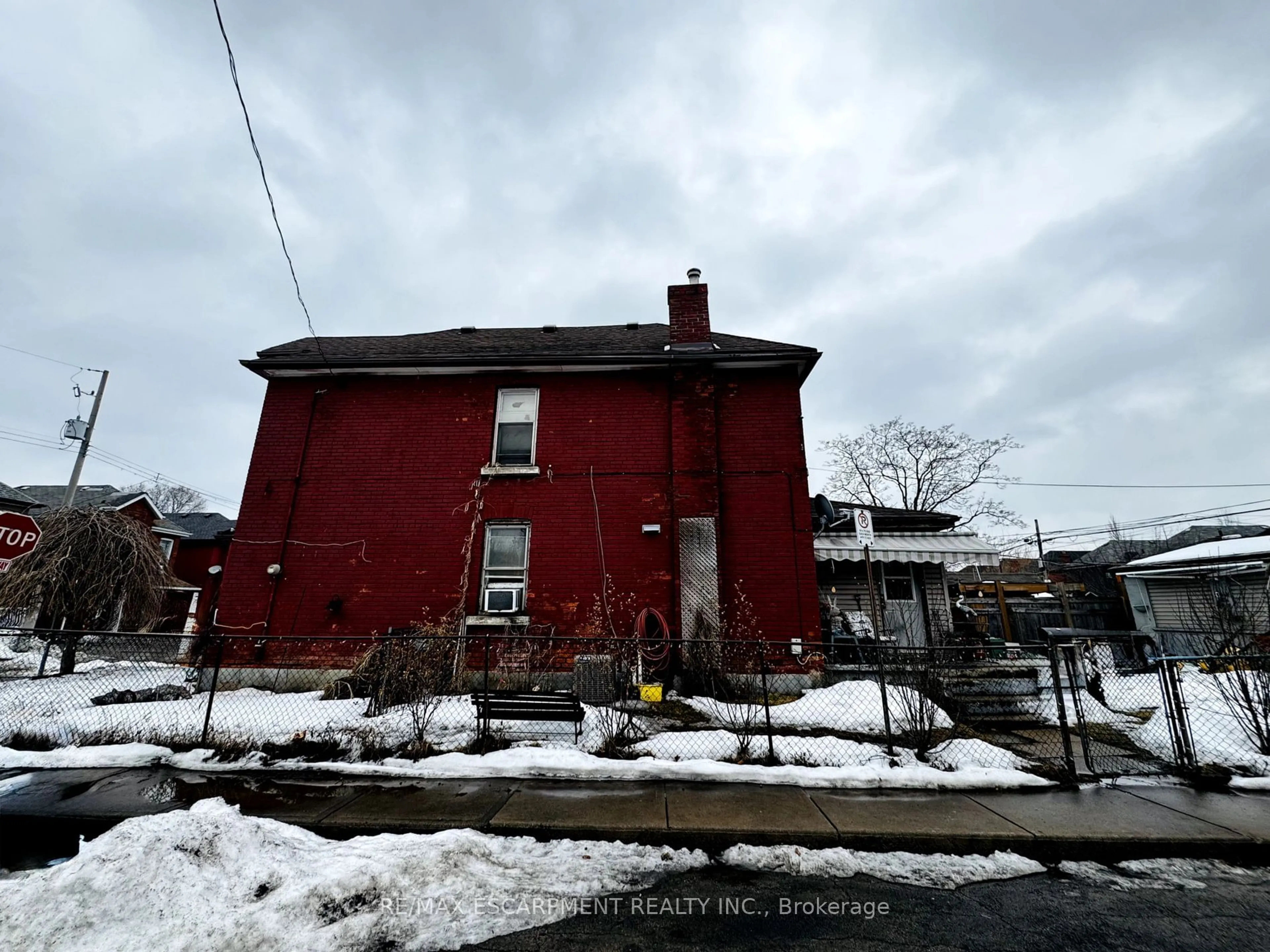 Unknown for 78 Francis St, Hamilton Ontario L8L 3V5