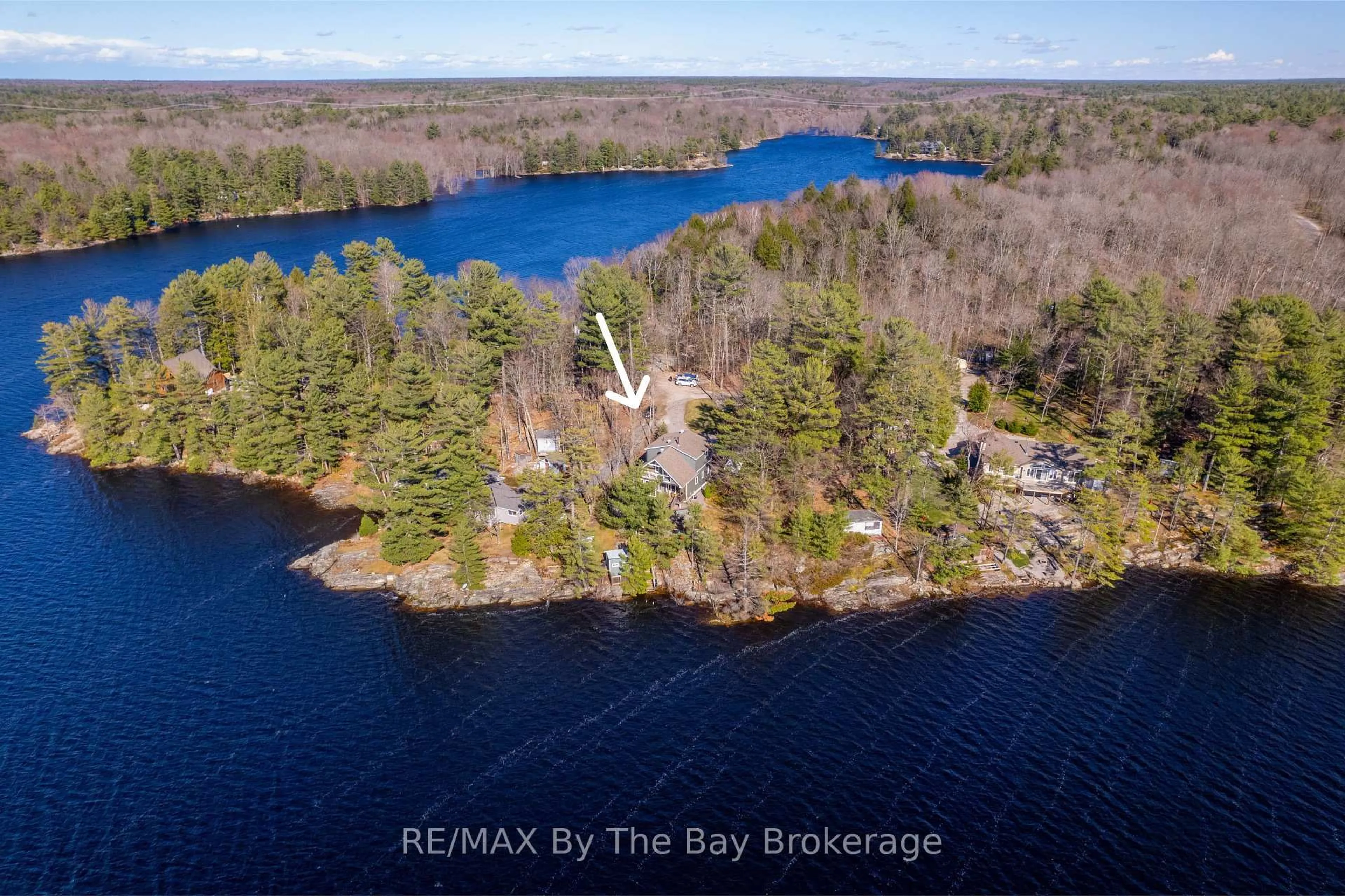 A pic from outside/outdoor area/front of a property/back of a property/a pic from drone, water/lake/river/ocean view for 43B Hansens Rd, Georgian Bay Ontario L0K 1S0