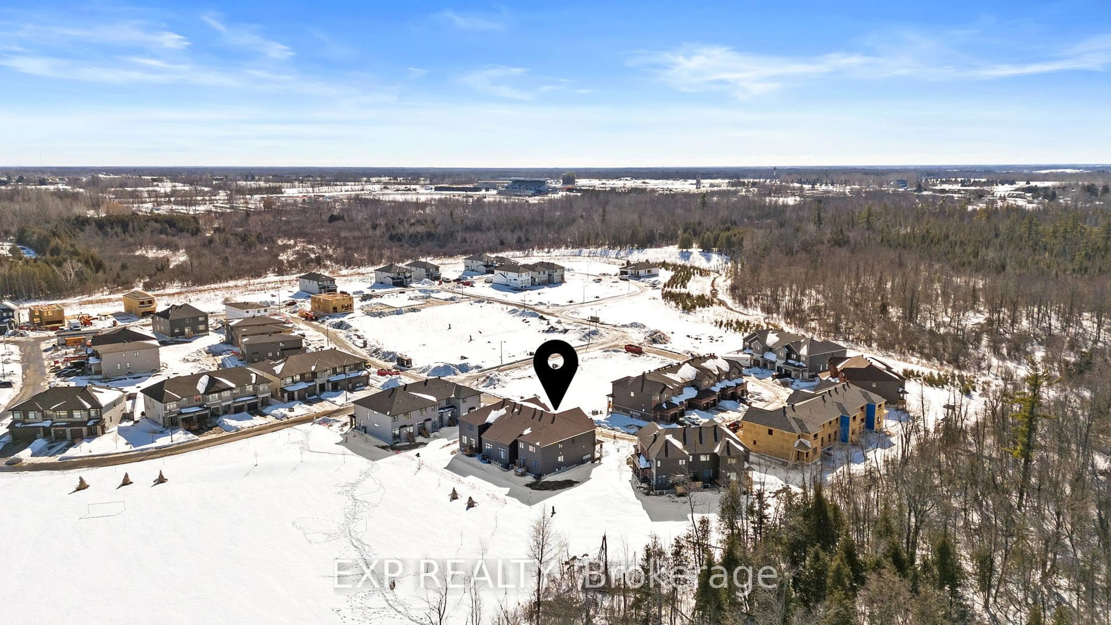 A pic from outside/outdoor area/front of a property/back of a property/a pic from drone, unknown for 441 Clubtail, Blossom Park - Airport and Area Ontario K1X 0M9