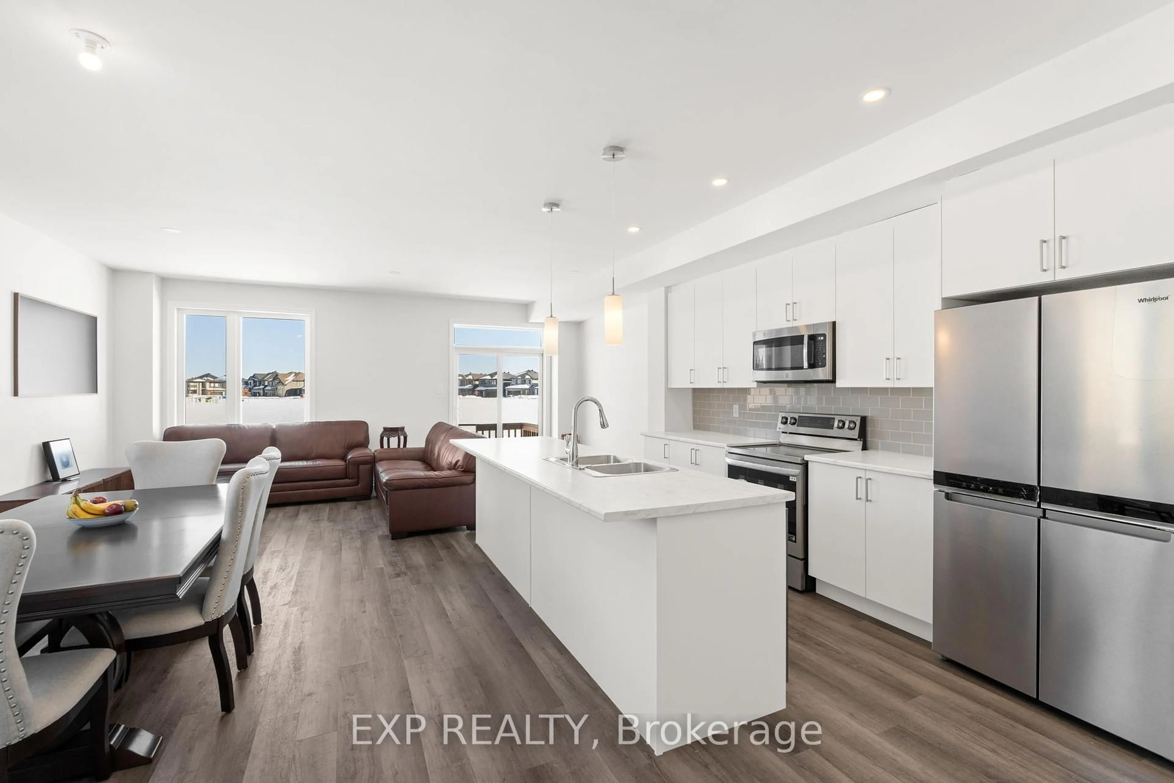 Open concept kitchen, unknown for 441 Clubtail N/A, Ottawa Ontario K1X 0M9