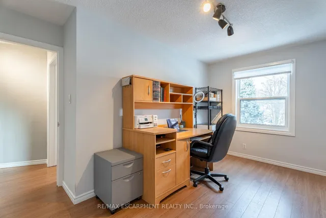 Additional property image - 15 Eastvale Pl
