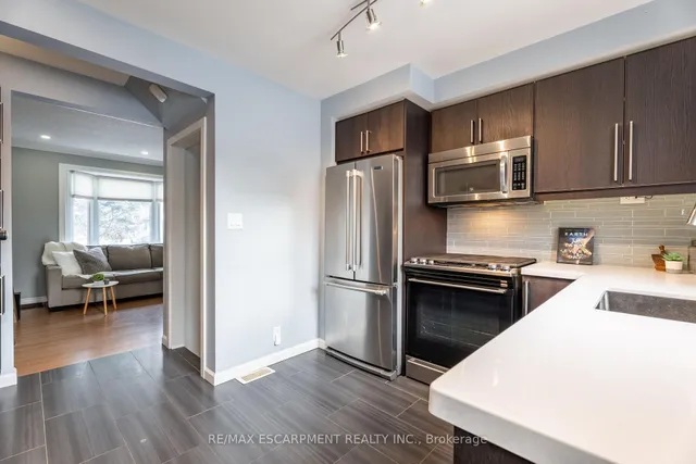 Additional property image - 15 Eastvale Pl