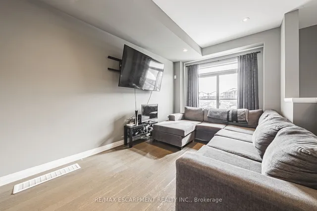 Additional property image - 30 Times Square Blvd Unit 241