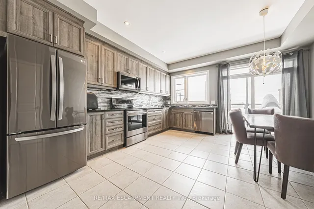 Additional property image - 30 Times Square Blvd Unit 241