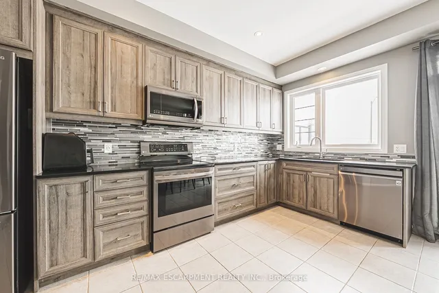 Additional property image - 30 Times Square Blvd Unit 241