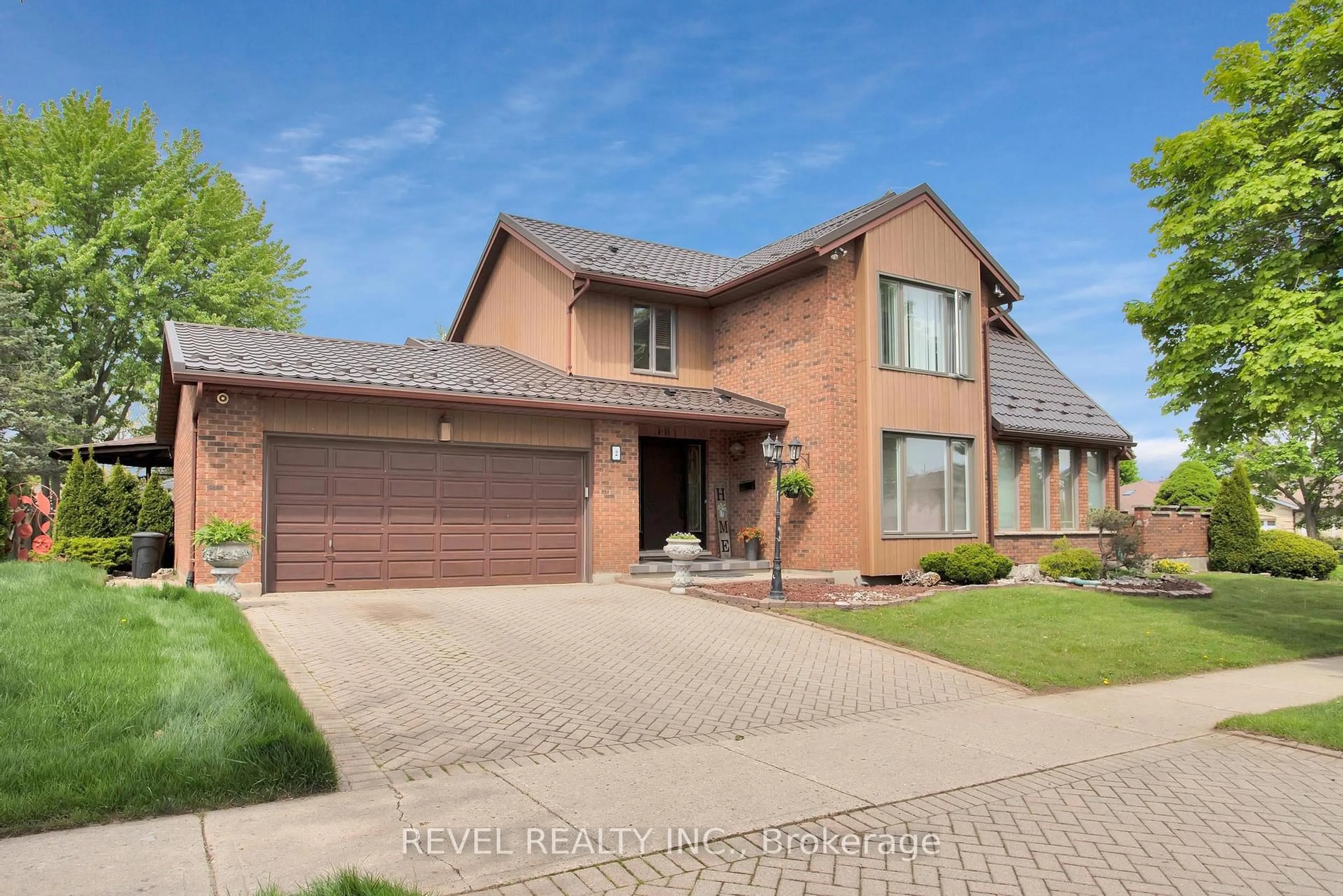 Home with brick exterior material, street for 2 Deer Valley Cres, London Ontario N6J 4K9