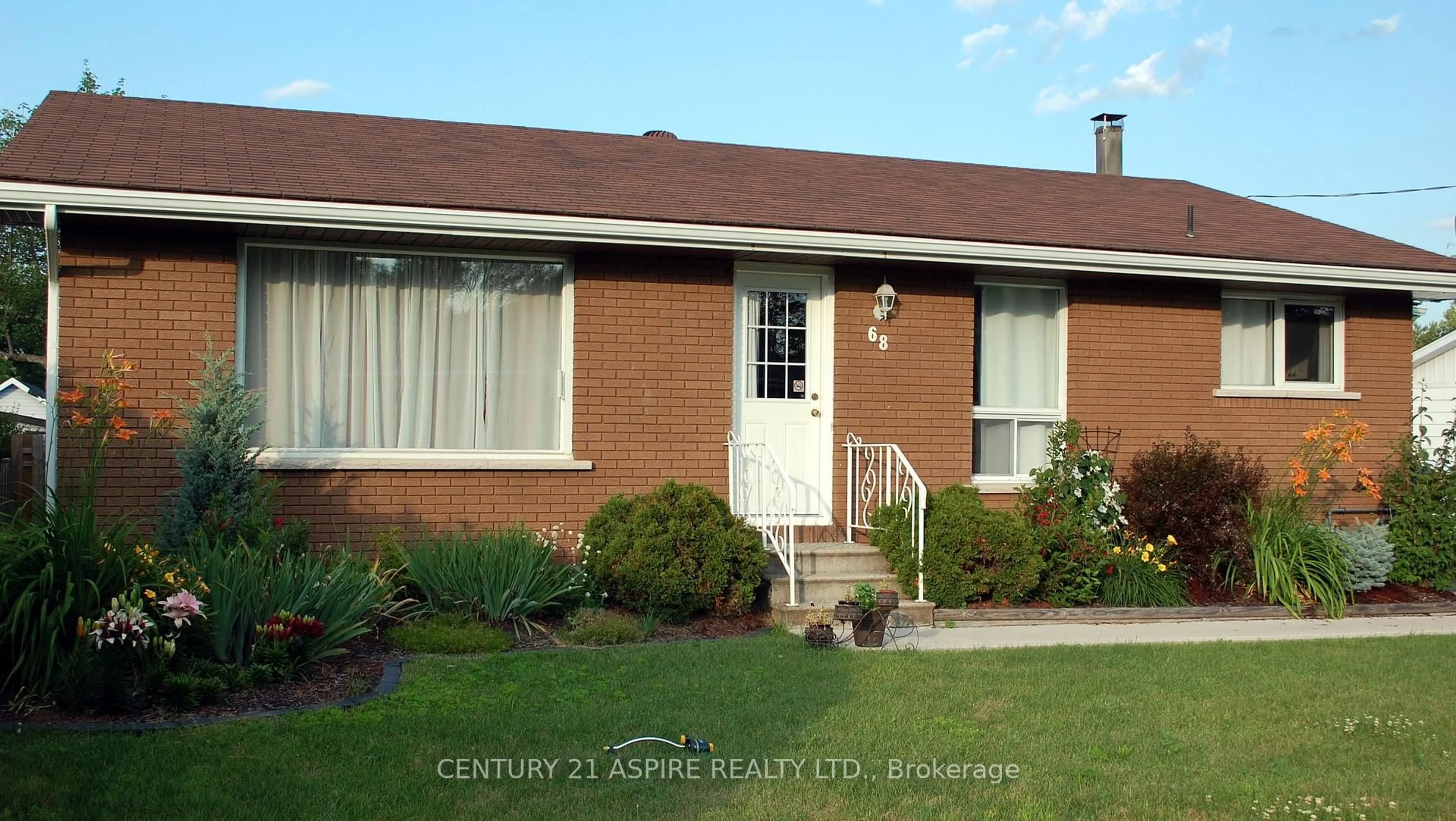 Home with brick exterior material, street for 68 Selkirk St, Petawawa Ontario K8H 1P4