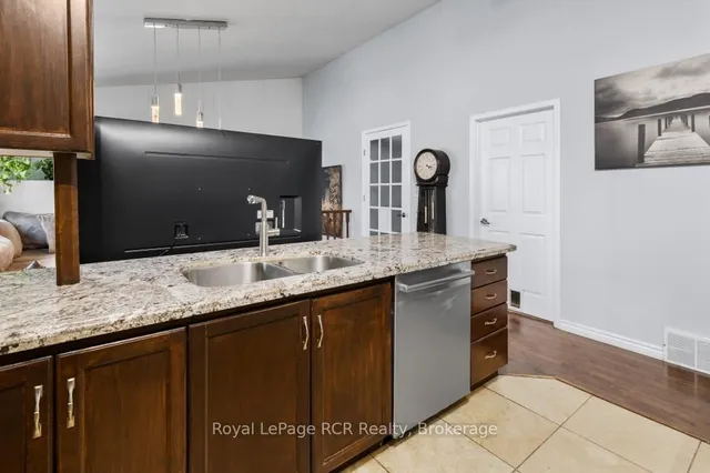 Additional property image - 3 Wisteria Crt