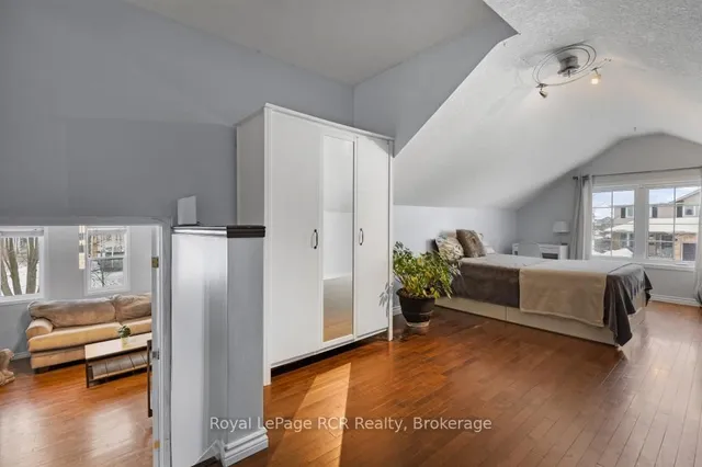 Additional property image - 3 Wisteria Crt
