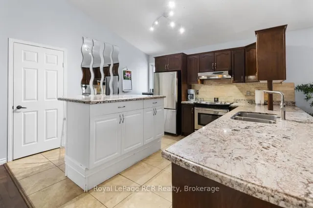 Additional property image - 3 Wisteria Crt