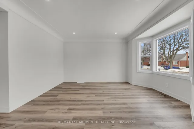 Additional property image - 178 East 34th St