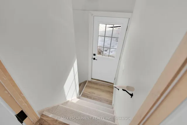 Additional property image - 178 East 34th St