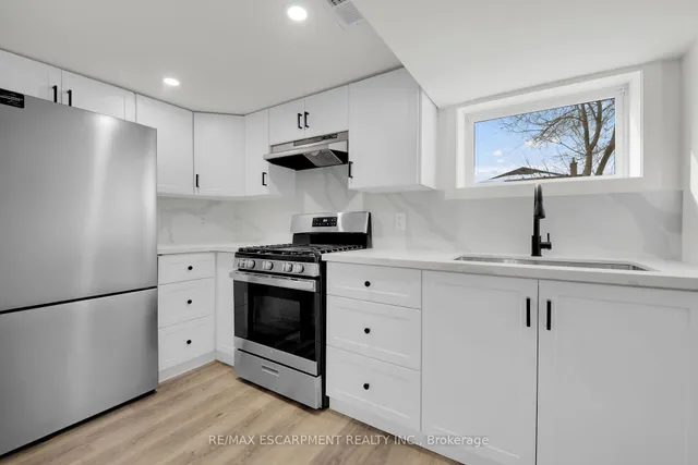 Additional property image - 178 East 34th St