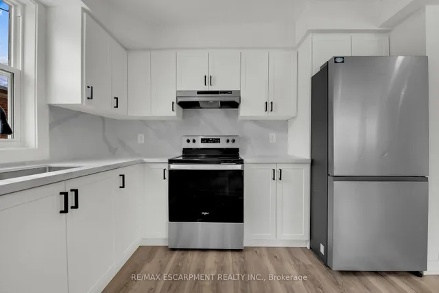 Additional property image - 178 East 34th St