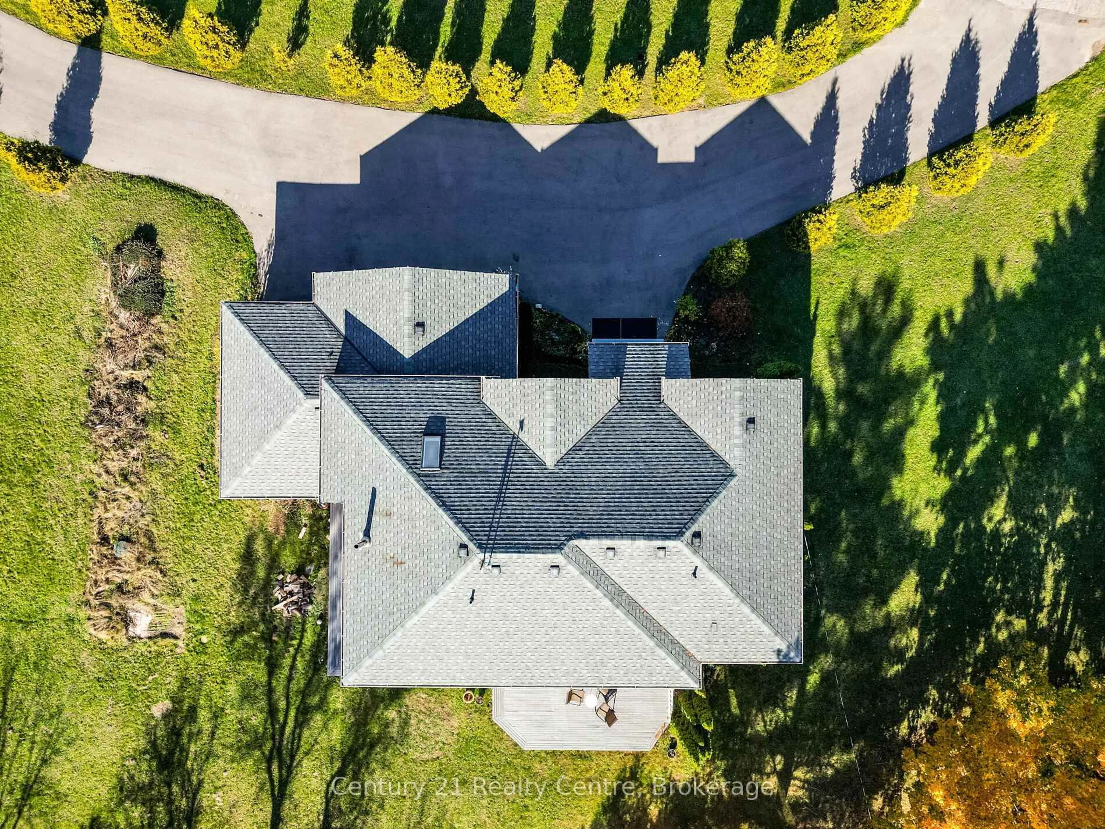 A pic from outside/outdoor area/front of a property/back of a property/a pic from drone, street for 891 Hwy 8 N/A, Hamilton Ontario L9H 5E1