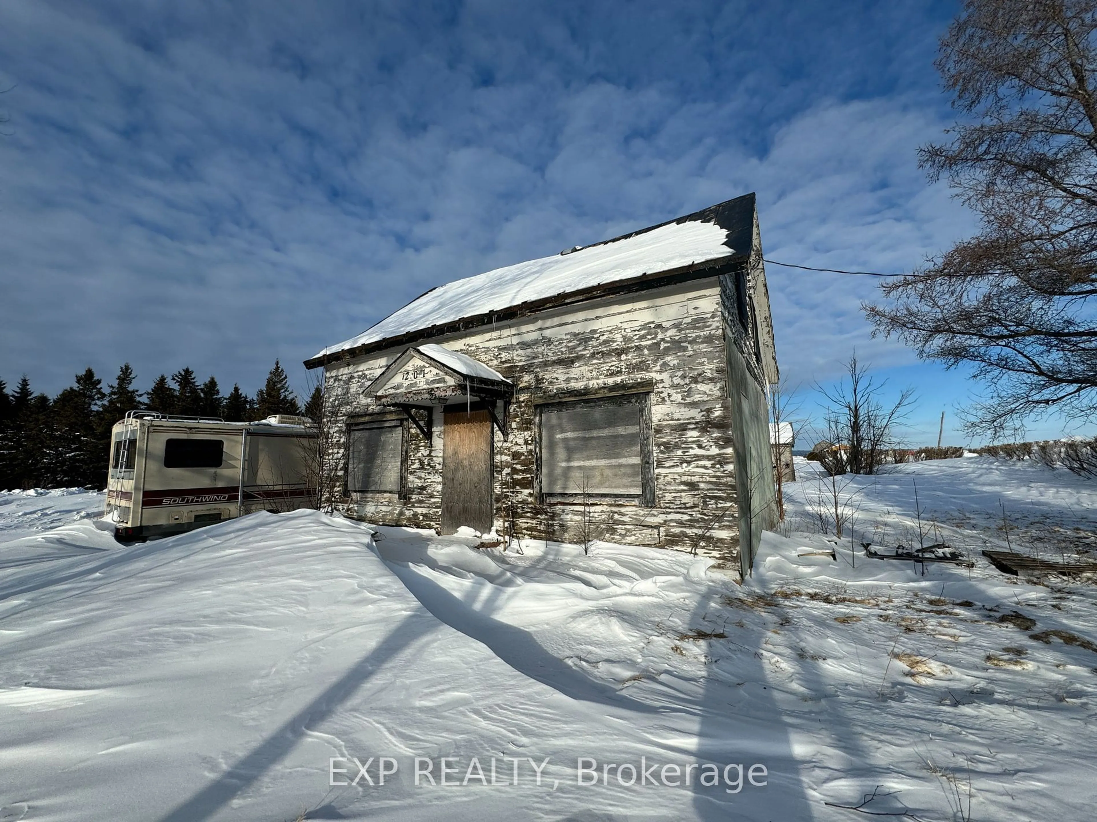 Shed for 201 COUNTY 15 Rd, Alfred and Plantagenet Ontario K0B 1J0