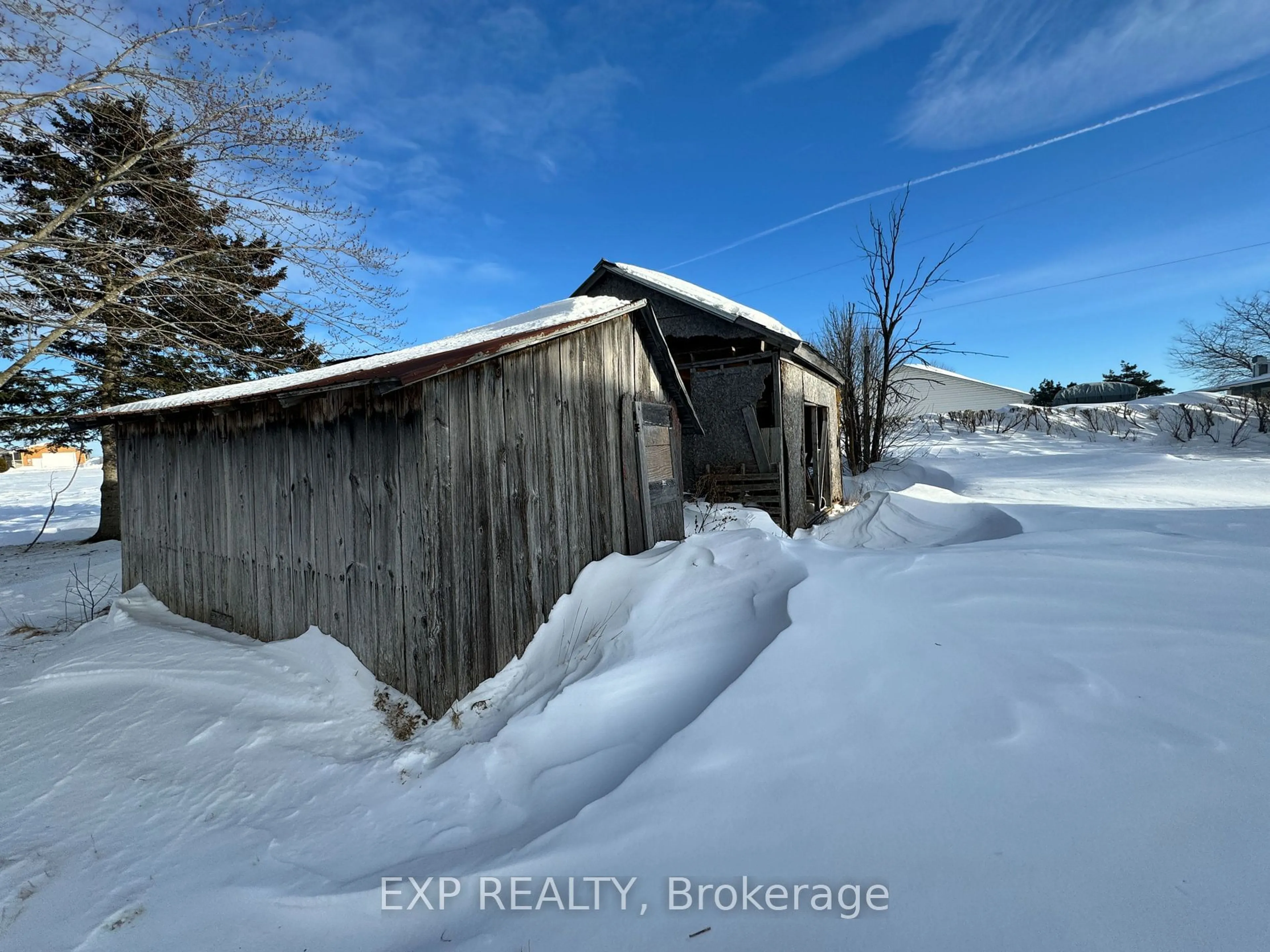 Shed for 201 COUNTY 15 Rd, Alfred and Plantagenet Ontario K0B 1J0