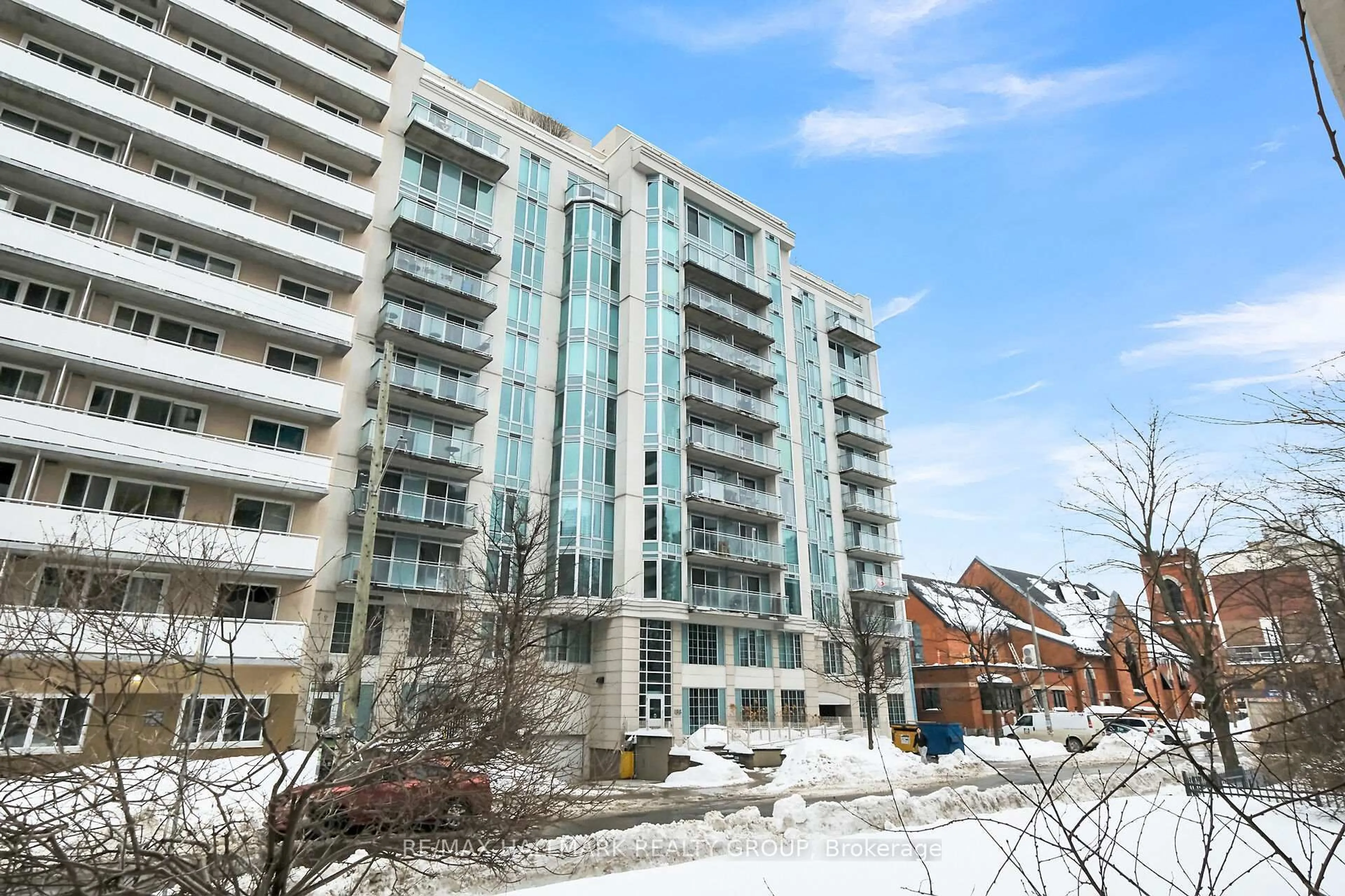 Unknown for 138 Somerset St #209, Ottawa Centre Ontario K2P 0A3