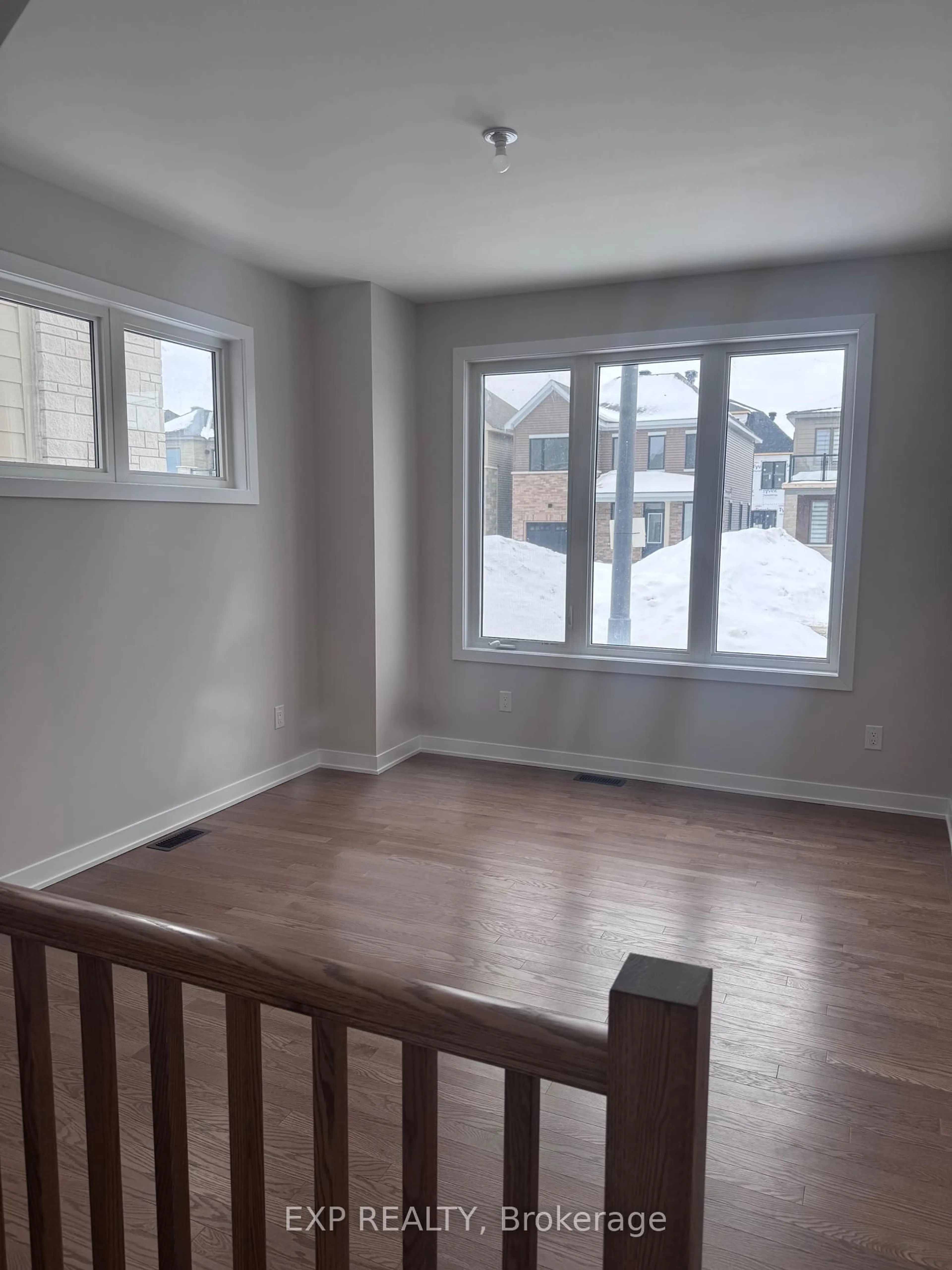 A pic of a room for 170 Conservancy Dr, Barrhaven Ontario K2J 7L8