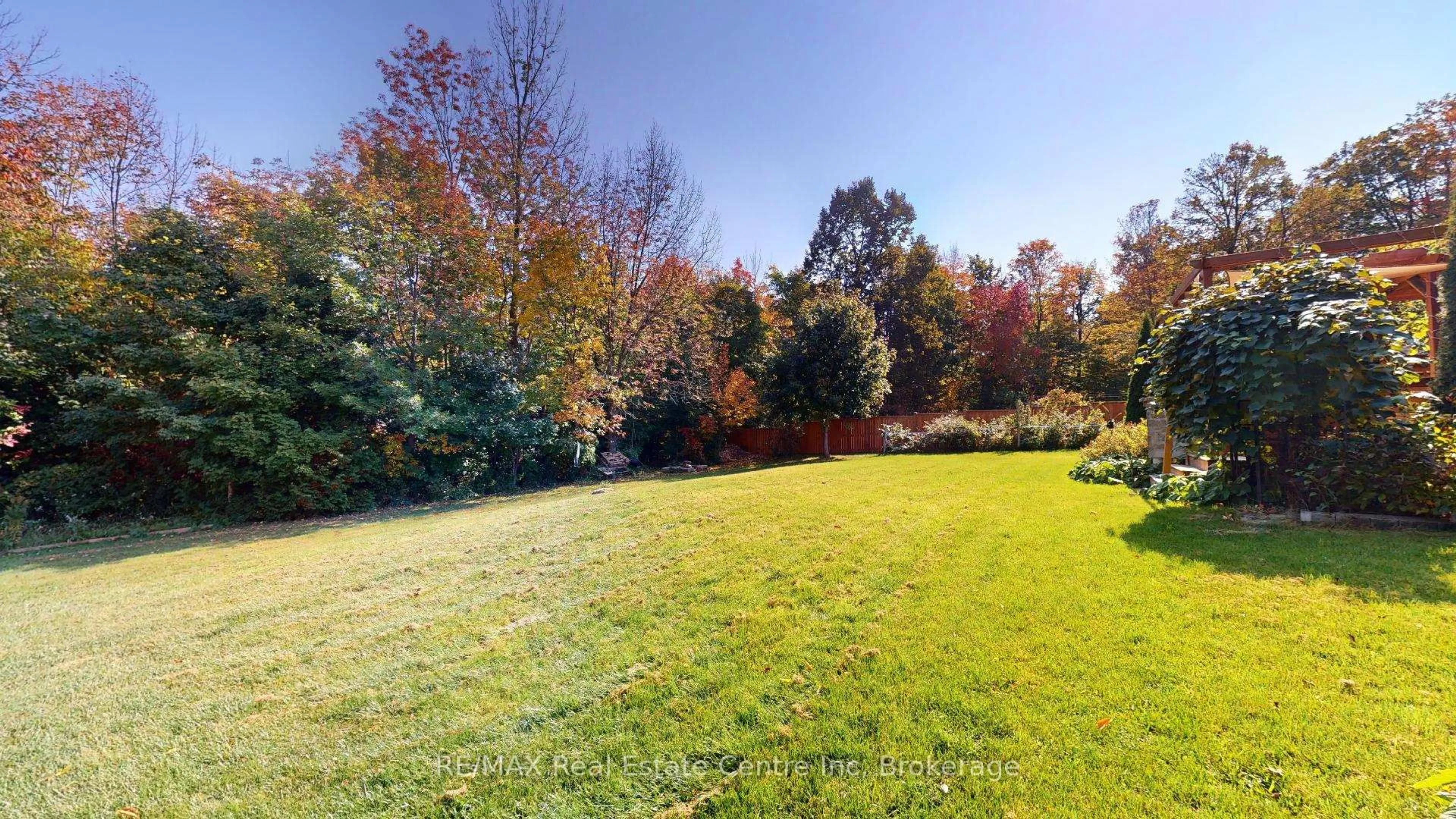 A pic from outside/outdoor area/front of a property/back of a property/a pic from drone, forest/trees view for 37 Dirstien St, Brockton Ontario N0G 1S0