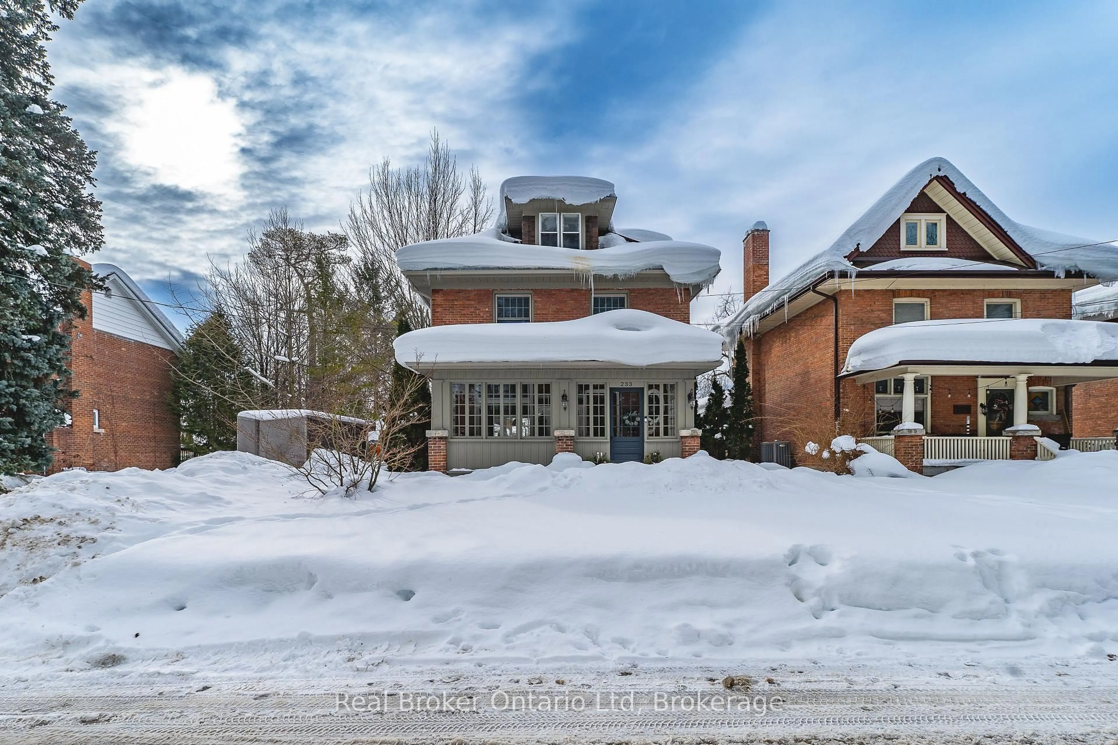 Home with brick exterior material, street for 233 4th A St, Owen Sound Ontario N4K 1A7