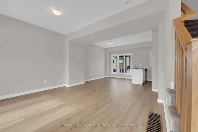 Additional property image - 19 Picardy Dr Unit 6
