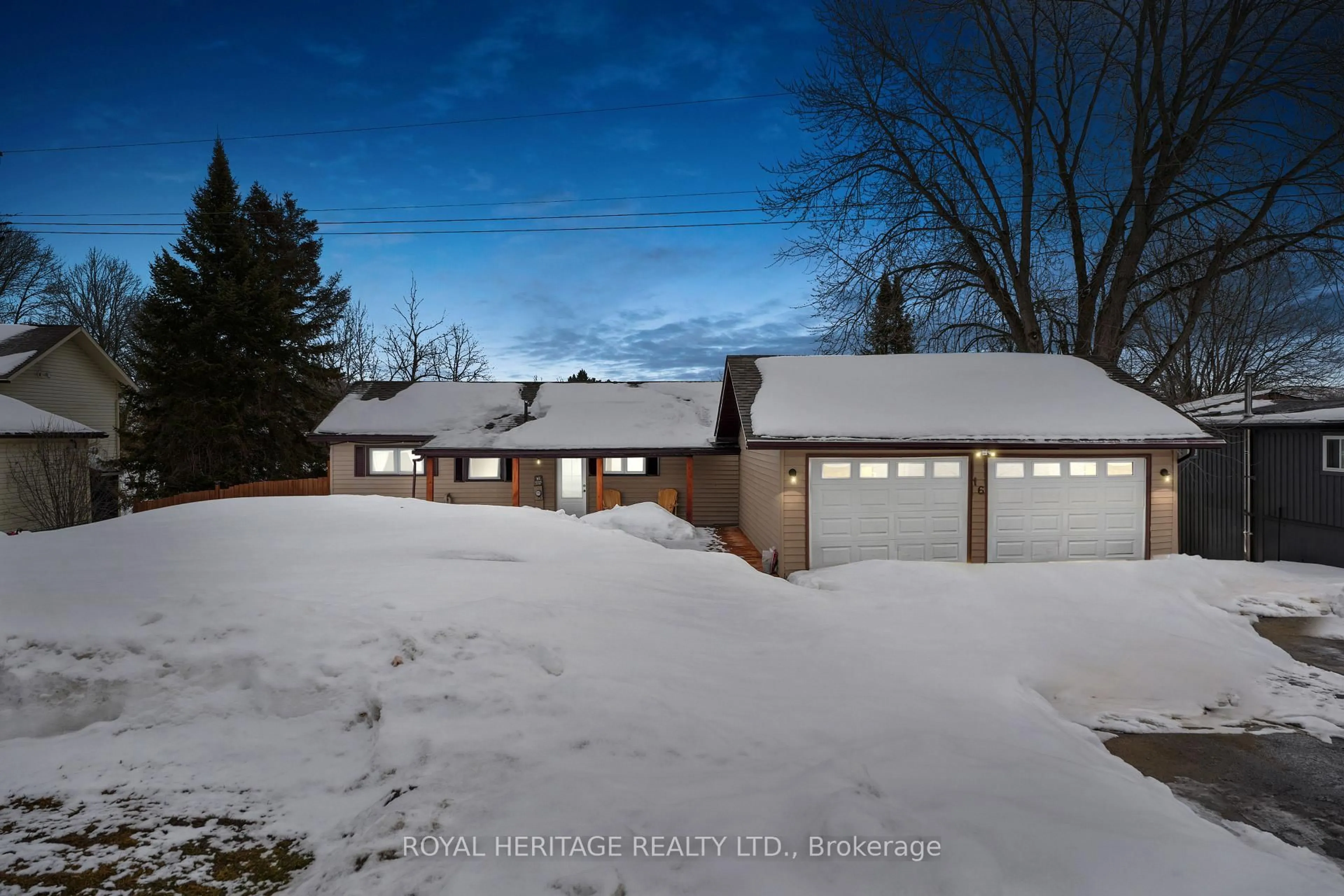 A pic from outside/outdoor area/front of a property/back of a property/a pic from drone, street for 16 Bayview Dr, Kawartha Lakes Ontario K0L 2G0