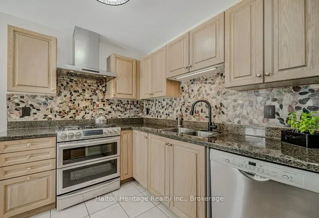 Additional property image - 57 Longyear Dr