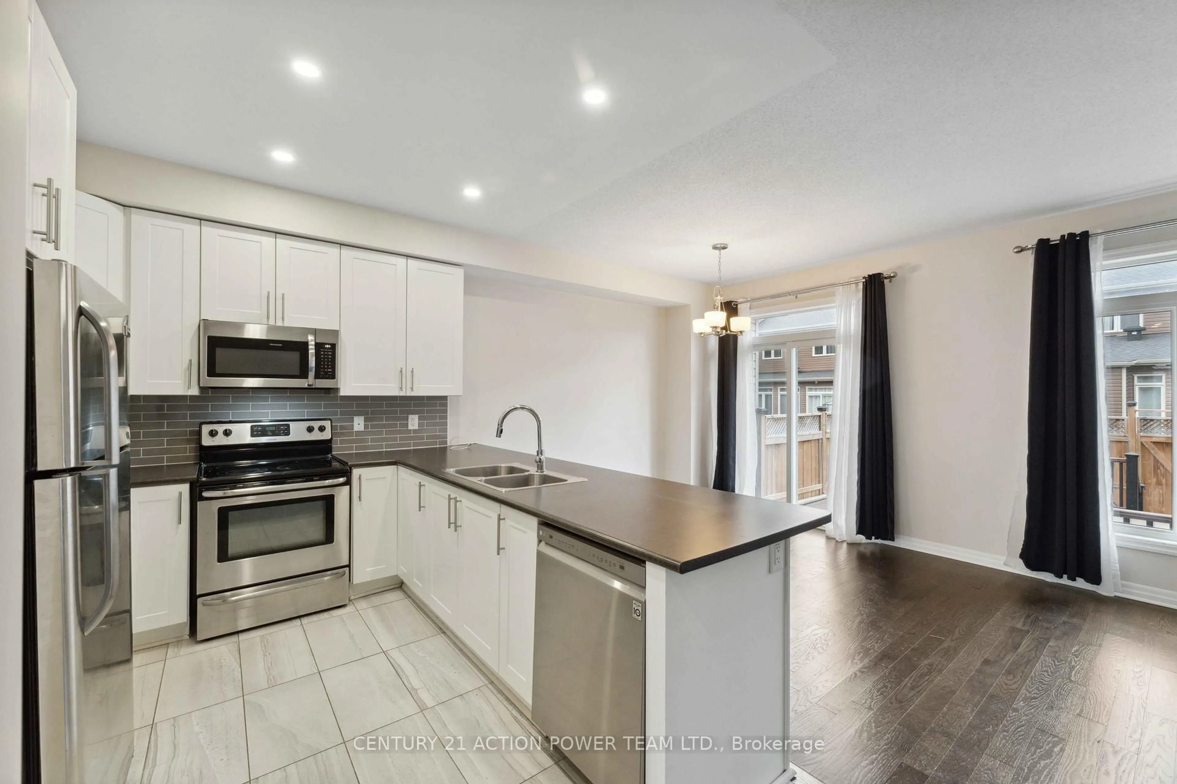 Open concept kitchen, unknown for 340 BROADRIDGE Cres, Orleans - Convent Glen and Area Ontario K1W 0H1