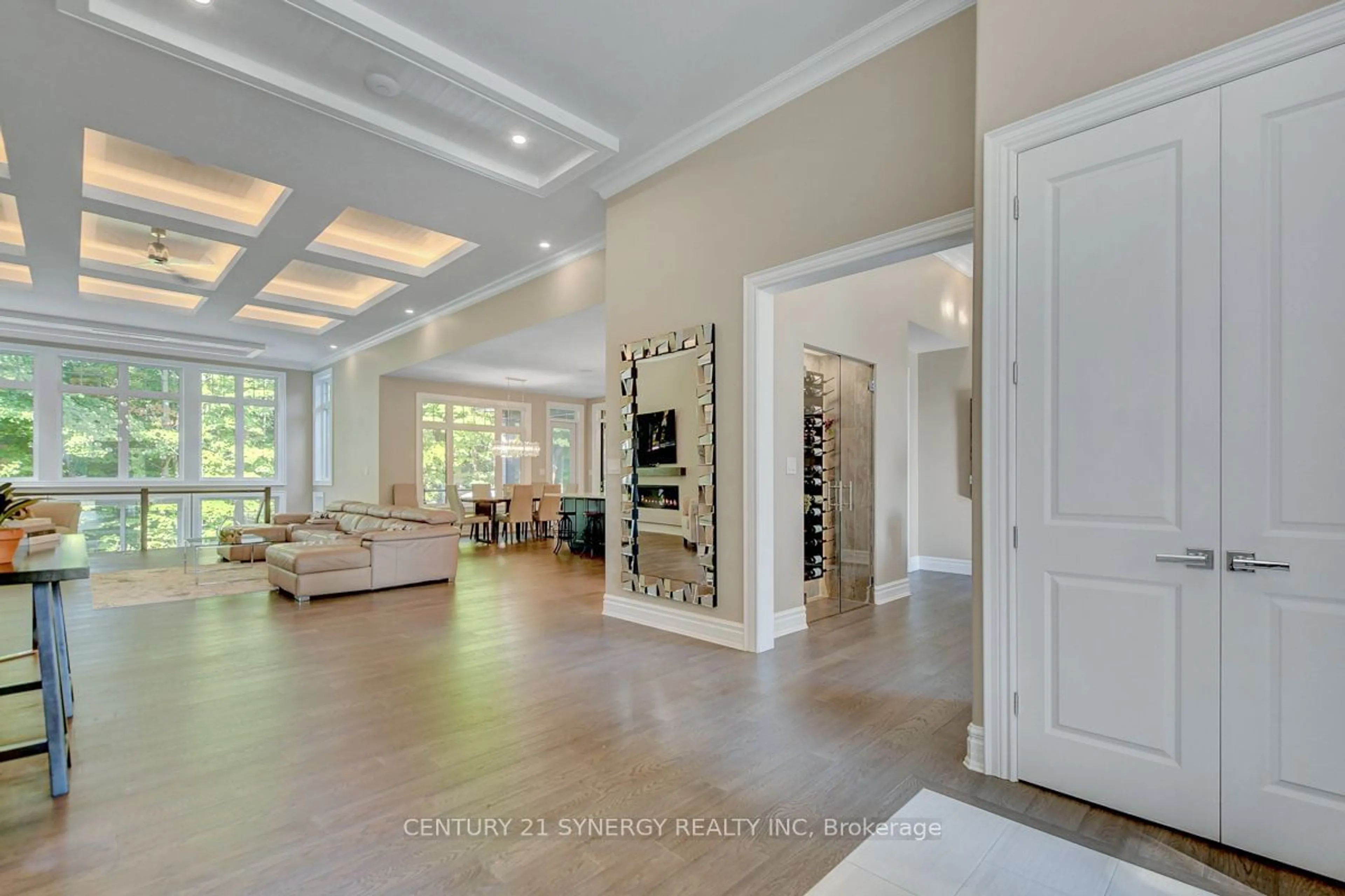 Indoor entryway for 1443 DUCHESS Cres, Manotick - Kars - Rideau Twp and Area Ontario K4M 1K2