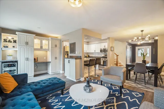 Additional property image - 22 Adele Crt