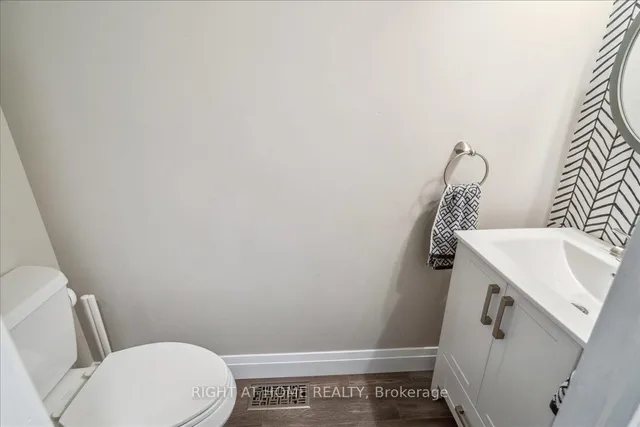 Additional property image - 22 Adele Crt