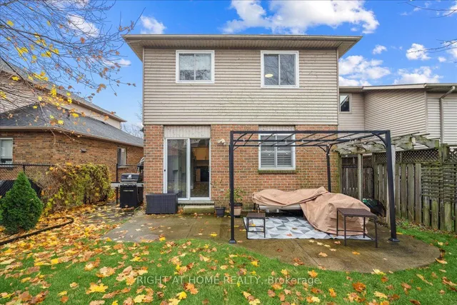 Additional property image - 22 Adele Crt