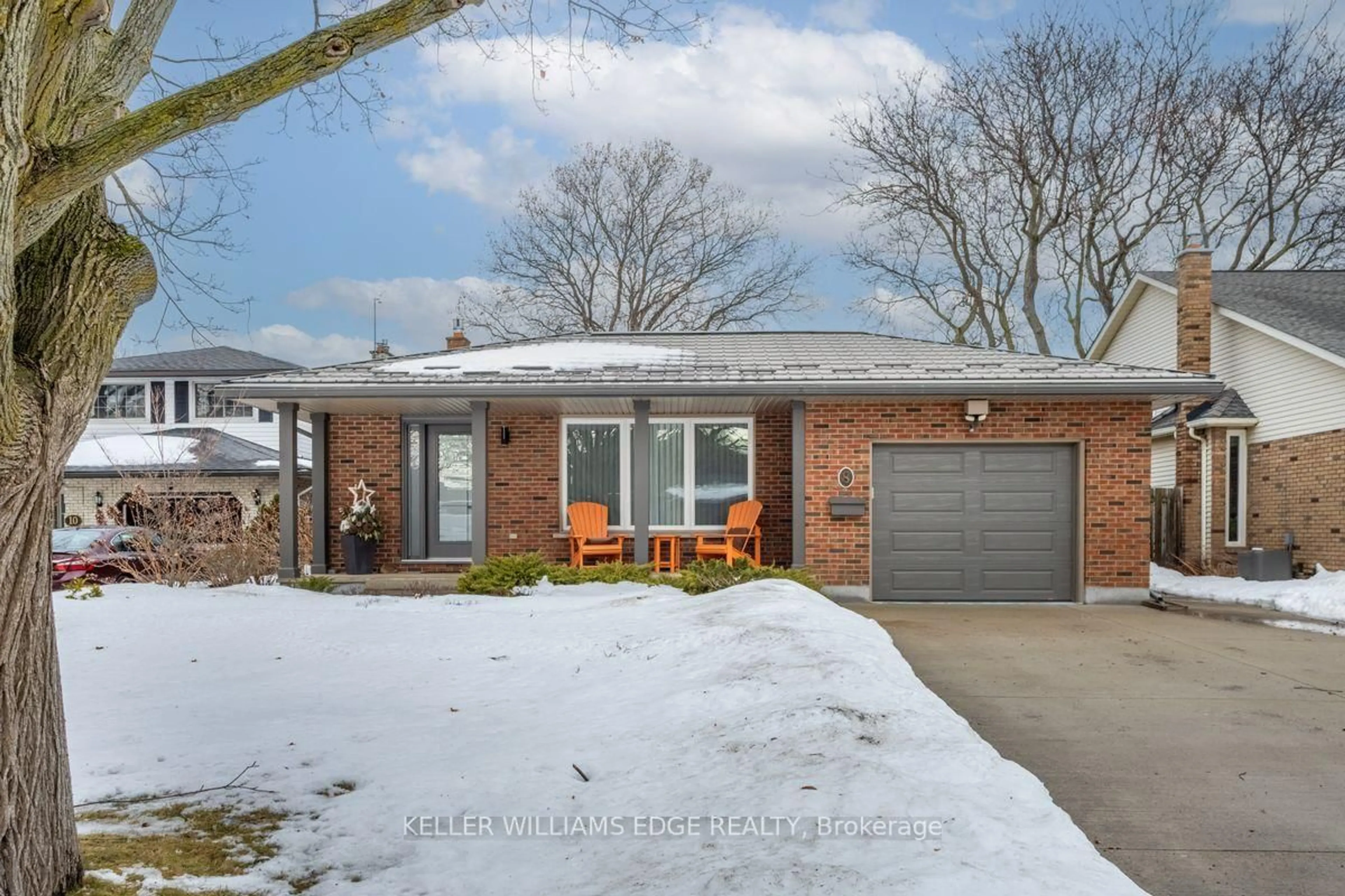 Home with brick exterior material, street for 8 Woodgarden Crt, St. Catharines Ontario L2M 7C9