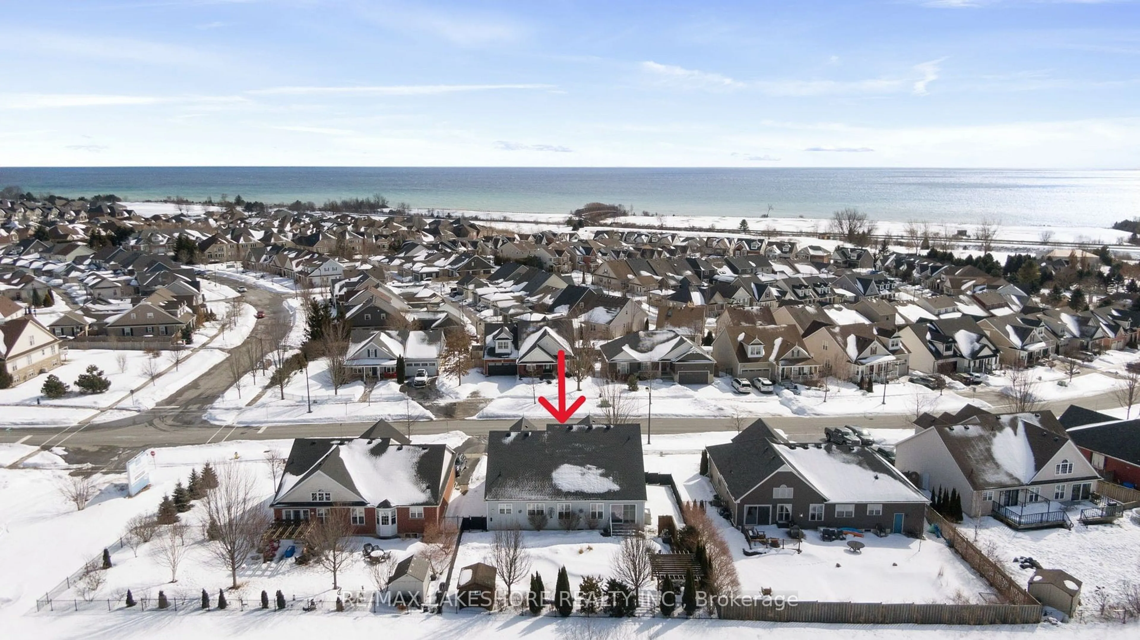 A pic from outside/outdoor area/front of a property/back of a property/a pic from drone, water/lake/river/ocean view for 416 Lakeshore Rd, Port Hope Ontario L1A 0B3