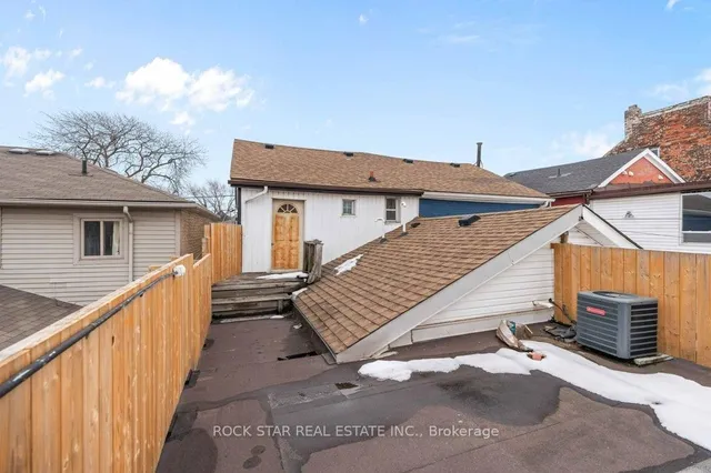Additional property image - 133 Cathcart St