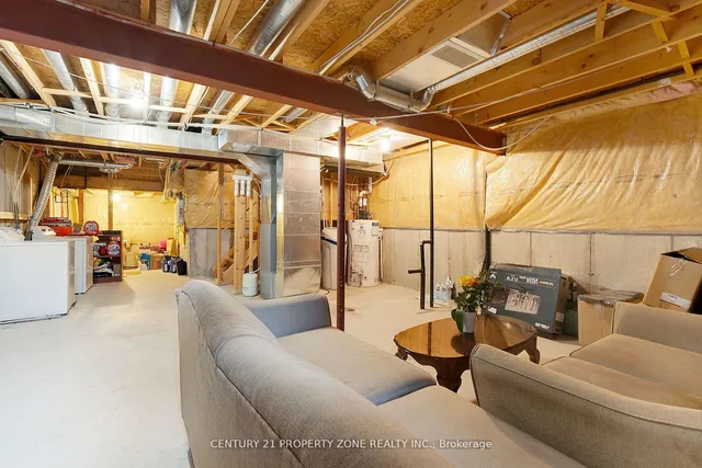 Additional property image - 62 Colton Circ