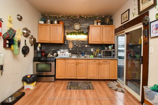 Additional property image - 522 Cannon St