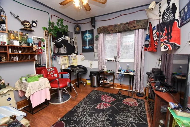 Additional property image - 522 Cannon St