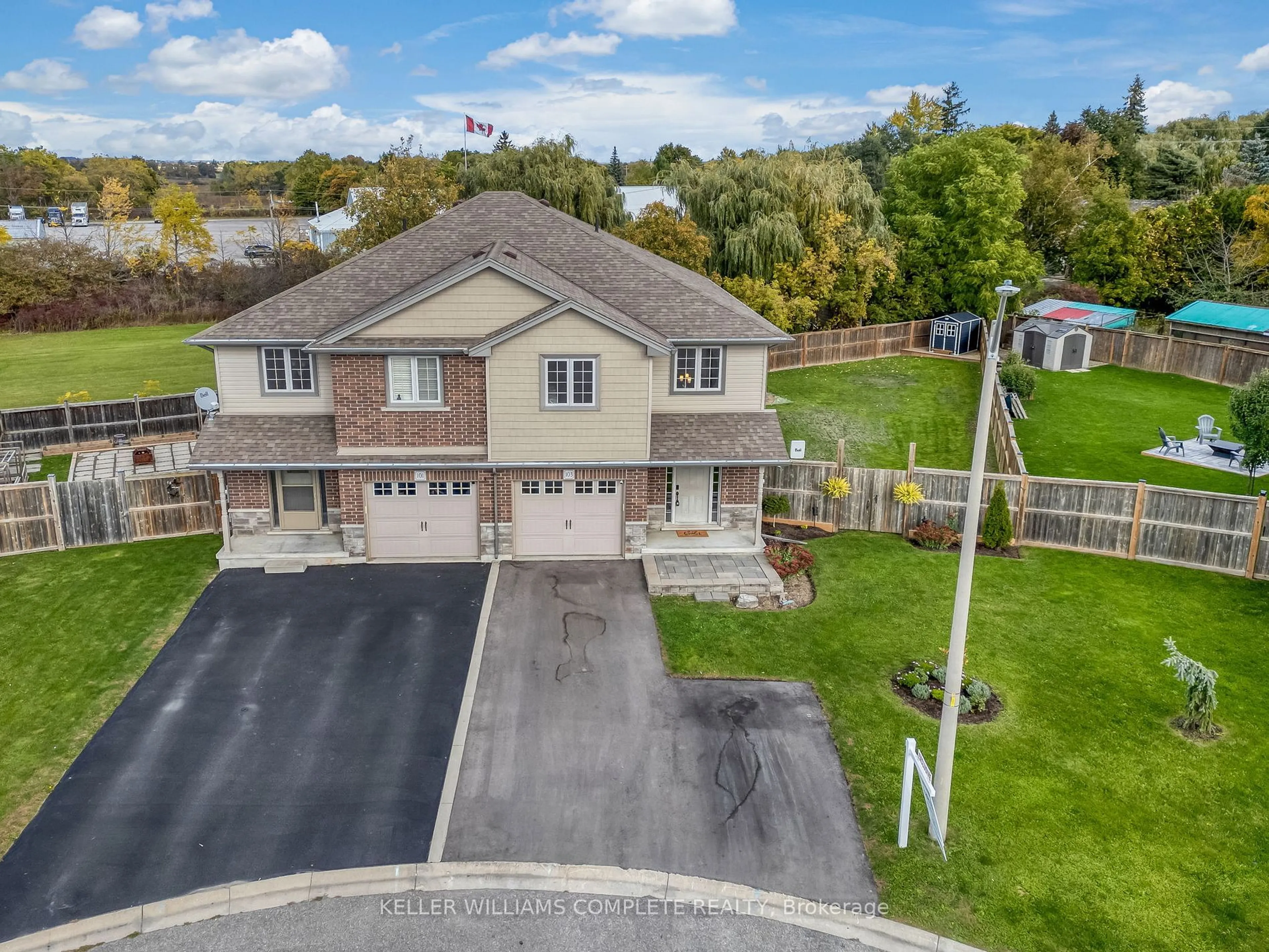 A pic from outside/outdoor area/front of a property/back of a property/a pic from drone, street for 103 Macneil Crt, Haldimand Ontario N0A 1H0