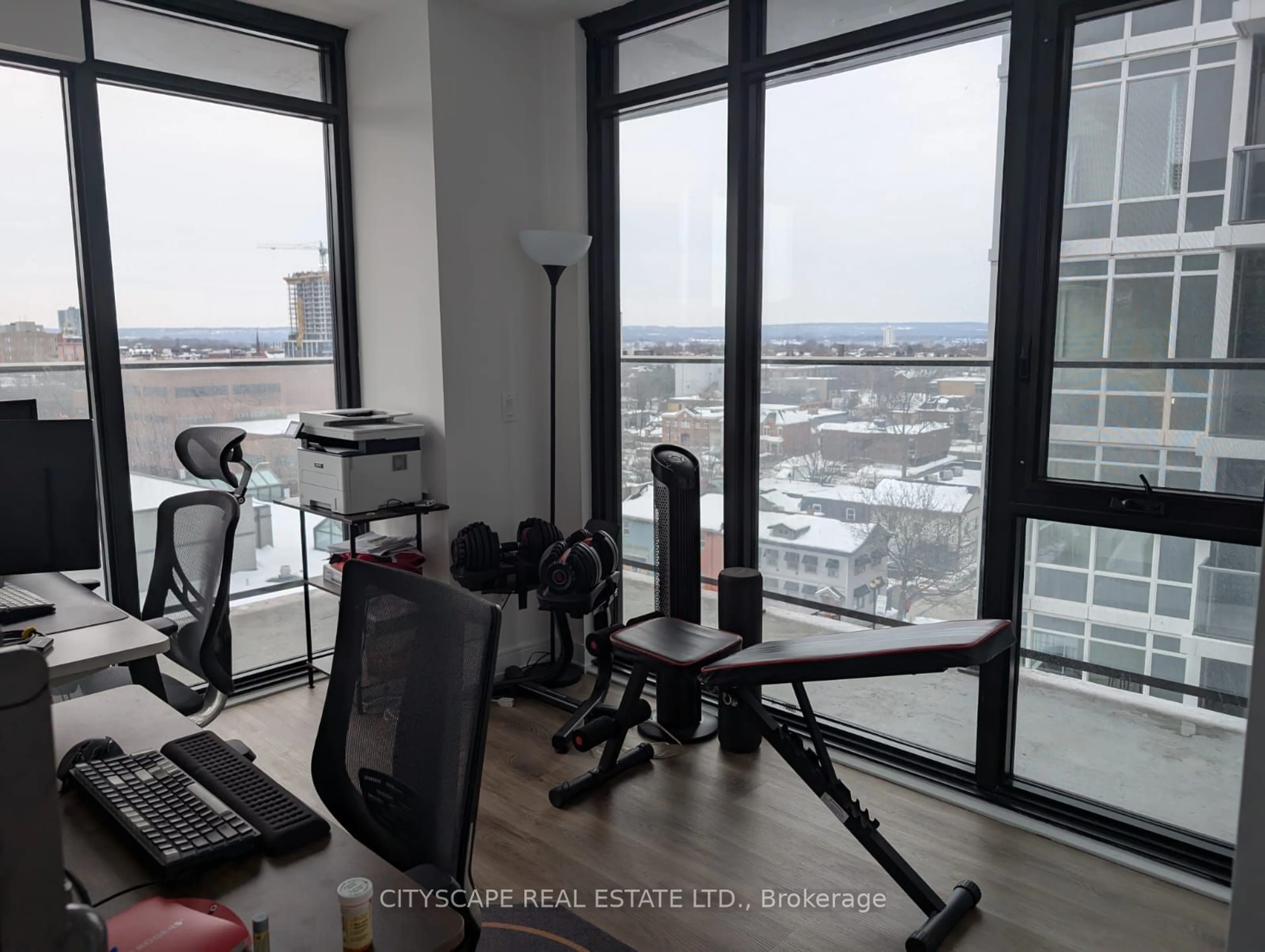 Gym or fitness room for 1 Jarvis Home #813, Hamilton Ontario L8R 3J2